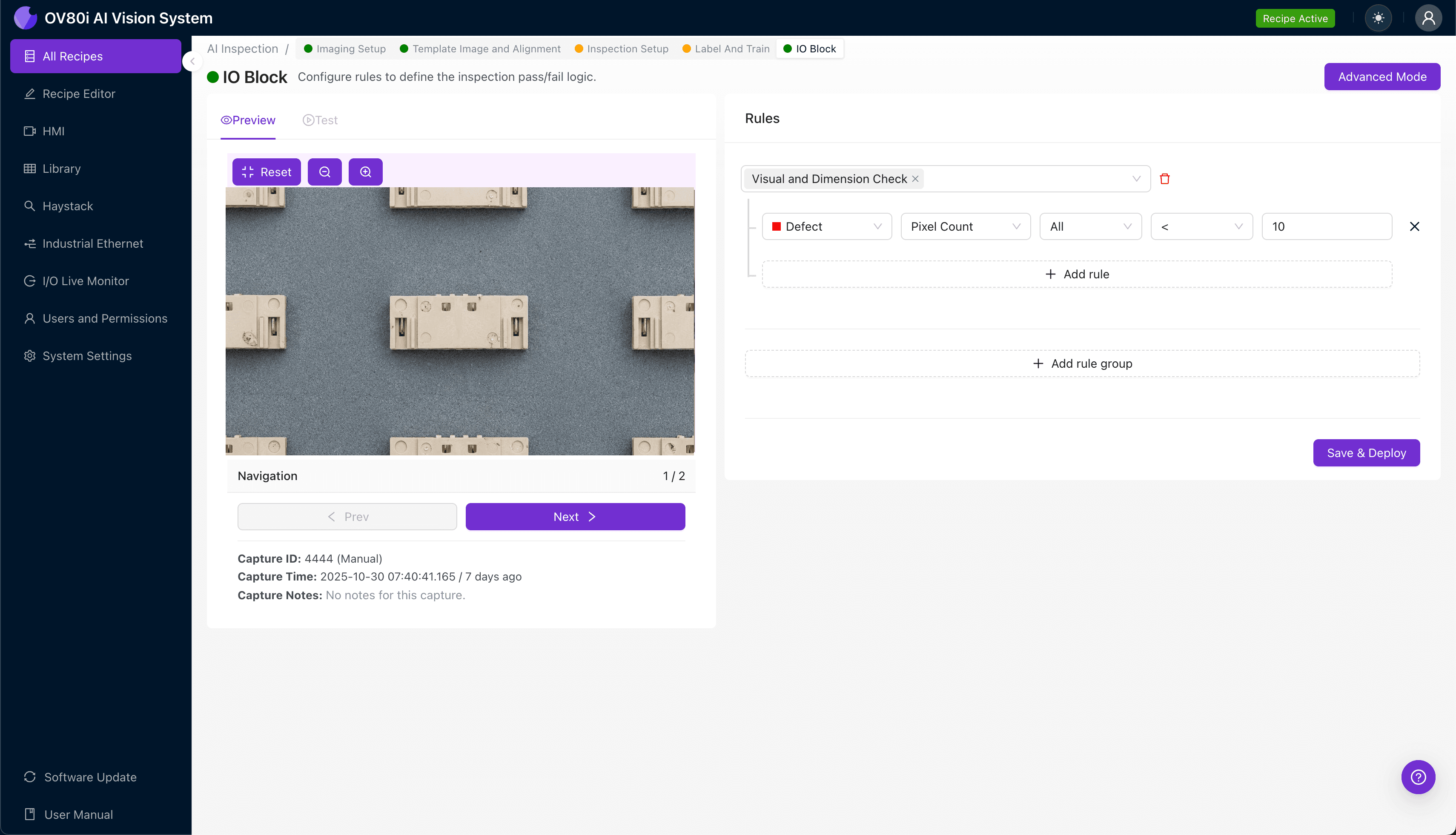 Interfaz de inspección Overview.ai mostrando zonas de detección de marcas de pasadores eyectores en obleas de conector